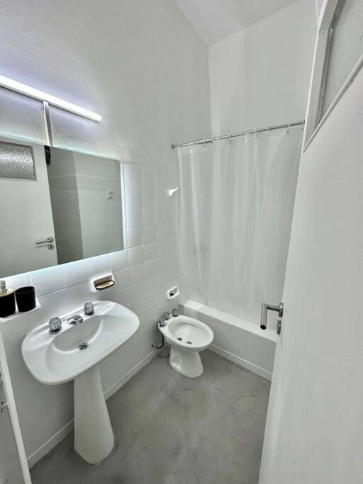 Departamento Con Vista Al Abasto * Ciudad Autónoma de Buenos Aires